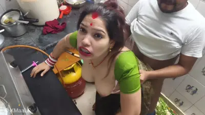 Bihari Hot Saree Wali Bhabhi Fucking With Her Devar In Kitchen Room