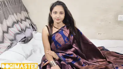 Desi Indian Bhabhi Meeting In Hotel Full Entertainment In Saree