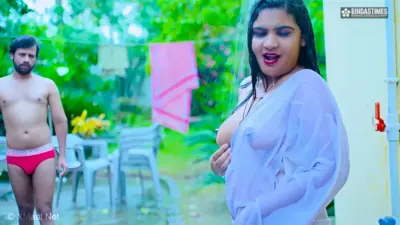 Saw Desi Alka Bhabhi Bathing In The Open Stepbrother In Law Fucked Her In The Open Hindi Audio